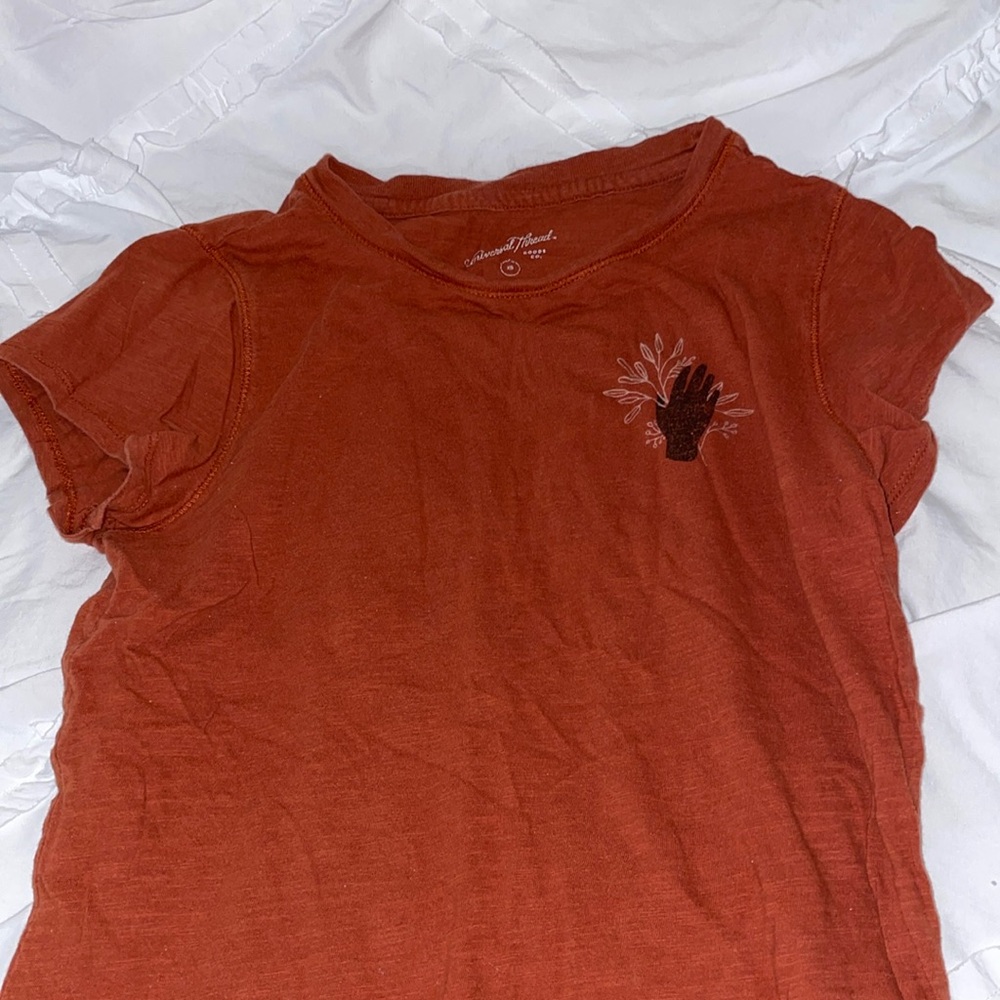 burnt orange tee shirt from target